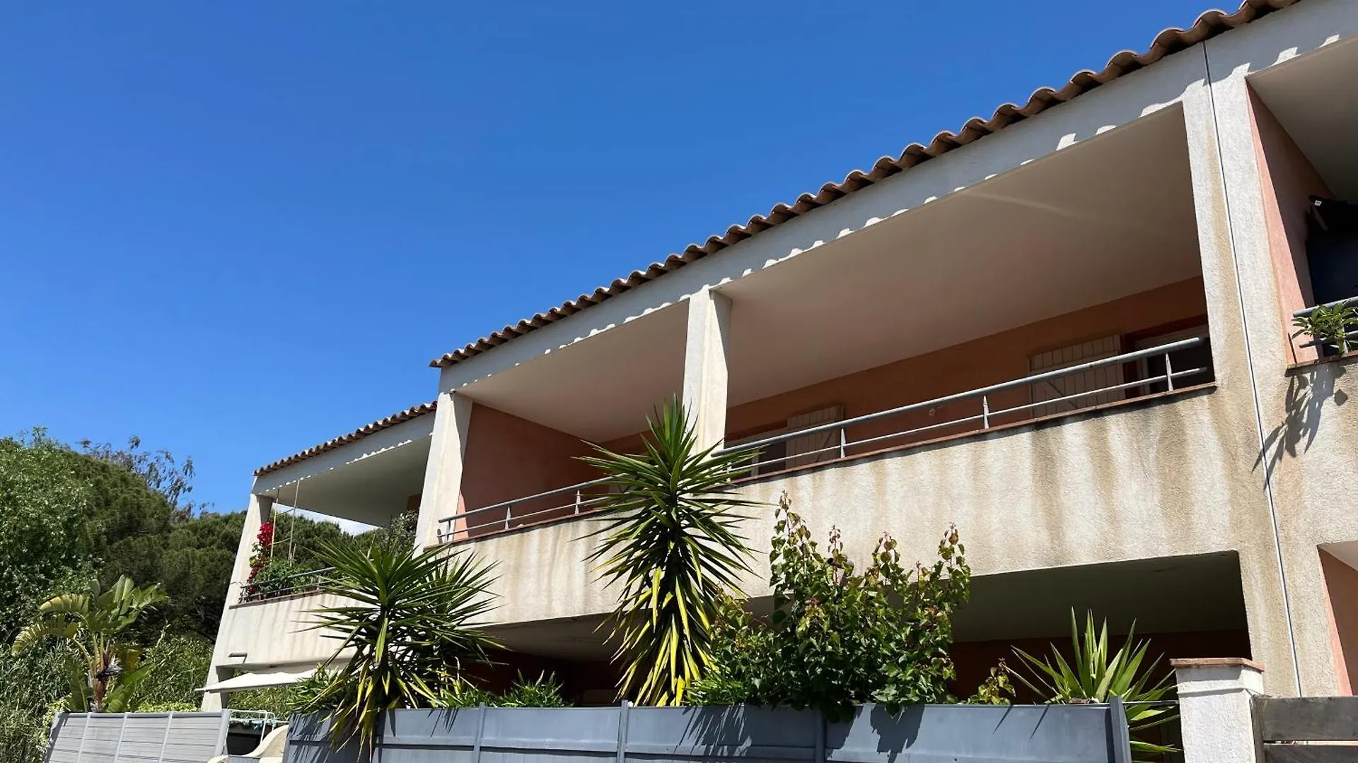 Appartement Spacieux Avec Terrasse Et Parking Prive سانت ماكسيم 0*, سانت ماكسيم فرنسا